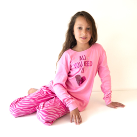 Frogs en Dogs - All You Need - meisjes - pyjama - roze -zebra - pailletten hart