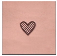 Tiny Tall Lined Heart, 2mm