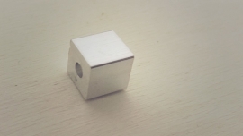 Blokje aluminium 8mm