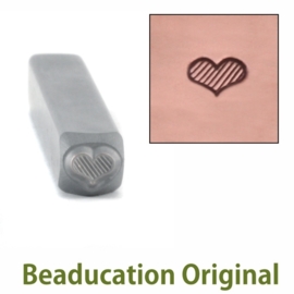 Flat Lined Heart, 4,5x3,5mm  (Beaducation)