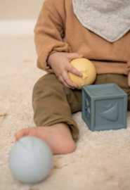 Little Dutch badballen en blokken