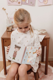LD Fairy Garden aankleed- en stickerboek dress me up