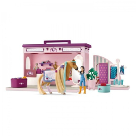 Schleich Sofia’s pop-up beauty boutique