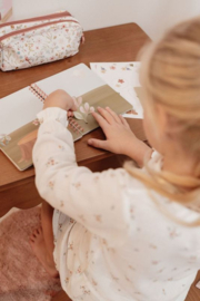 LD Fairy Garden aankleed- en stickerboek dress me up