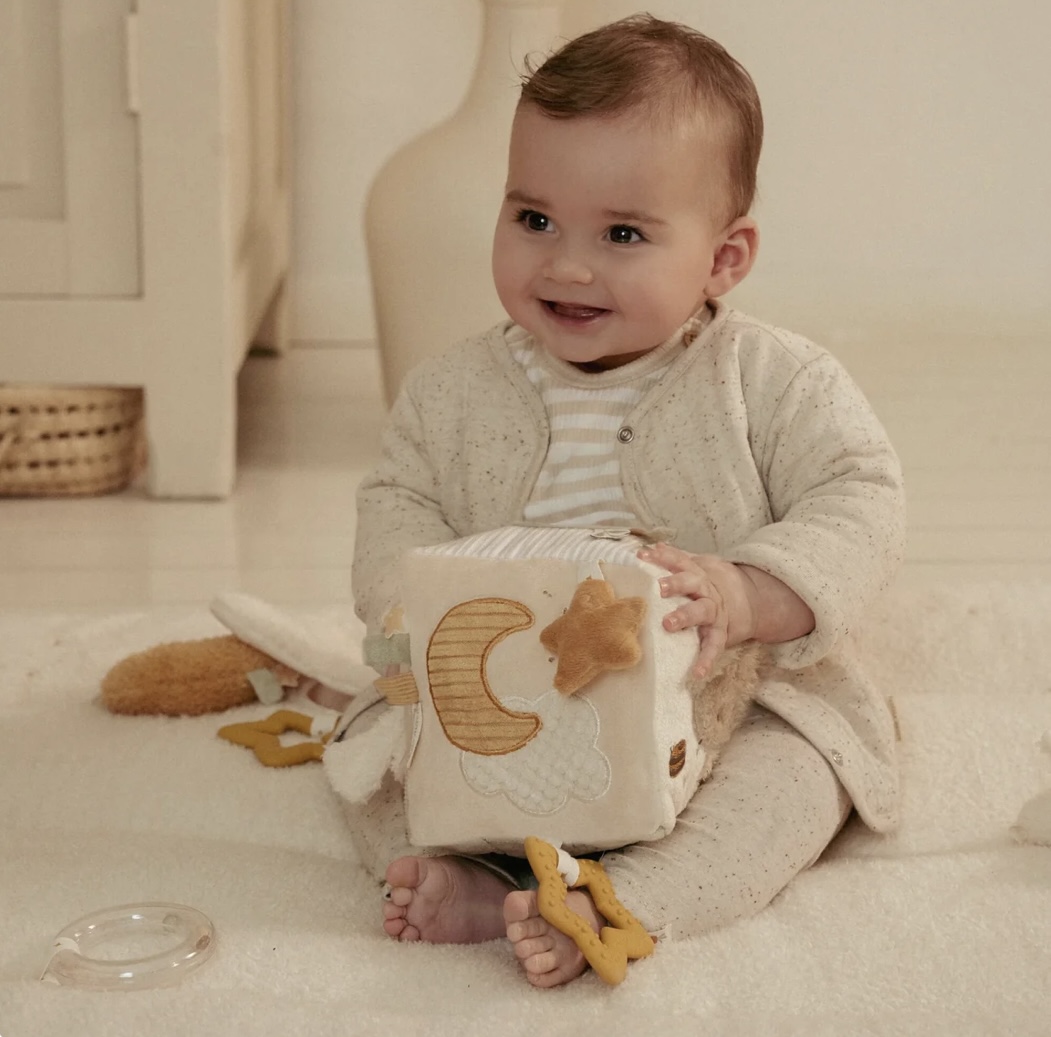 LD activiteitenkubus Newborn Naturels