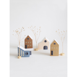 TINY HOUSES