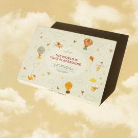 GIFT BOX BABY 150 ML THE WORLD IS YOUR PLAYGROUND -  THE GIFT LABEL