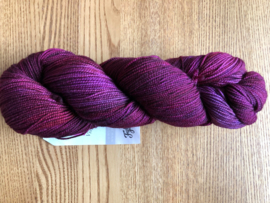 Vivacious 4ply Plum Imps