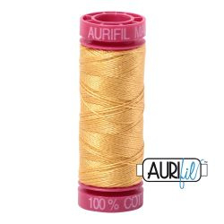 Aurifil mako 12 rode klos