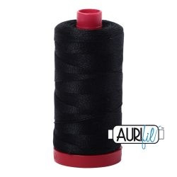 Aurifil mako 12 rode grote klos