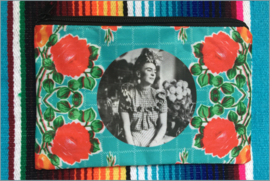 Etuis met foto van Frida Kahlo