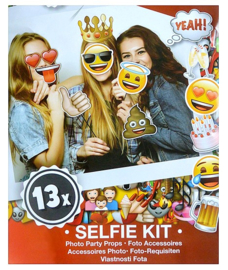 Emoji selfie accessoires 13 stuks