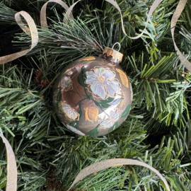 Kerstbal handmade middel nr 13.