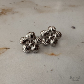 Oorbellen bloemetjes zilver