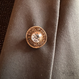 Broche shine
