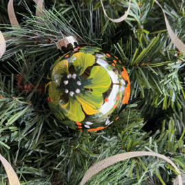 Kerstbal handmade middel nr 7.