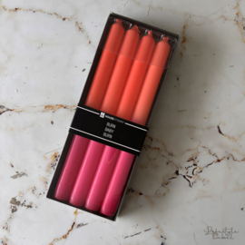 Set van 4 kaarsen oranje/donker roze