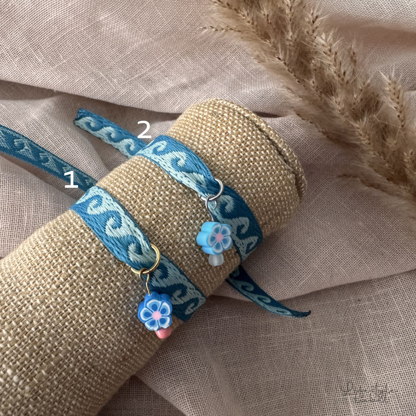 Lintarmband blauw