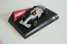 Ninco Jordan Peugeot 197 F1 Zilver nr 50172 in OVP!