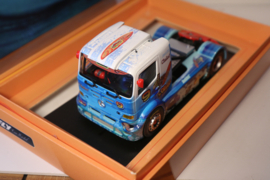 FLY Truck Mercedes Atego Lucas Surf Truck #9 S.Oliver nr. 96026 in OVP.