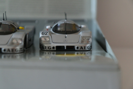 Slot-It  gift set CA05W Inhoud: 3x Mercedes Sauber C9 No.61, 62, 63 nr.  Limited Edition in OVP. Nieuw!