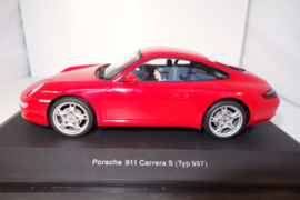 1:24  Porsche 911 Carrera S ( Typ 997)  rood nr. 14121