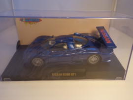 Team-Slot  Nissan R390GT1   metallic blauw. nr. 10801