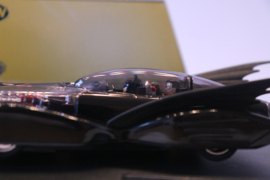 Carrera Evolution Batmobile HUSH nr. 27110 in OVP