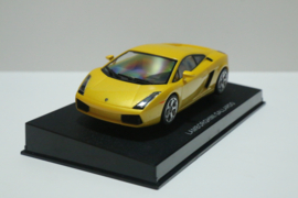 Auto-Art 1:32 Lamborghini Gallardo Geel nr. 13161 in OVP.