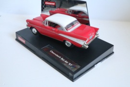 Carrera Evolution Chevrolet Bel Air '57 rood/wit nr. 27257 in OVP.