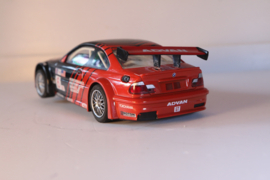 Ninco BMW M3 GTR 'ADVAN' #6 nr. 50396/ Bespeeld