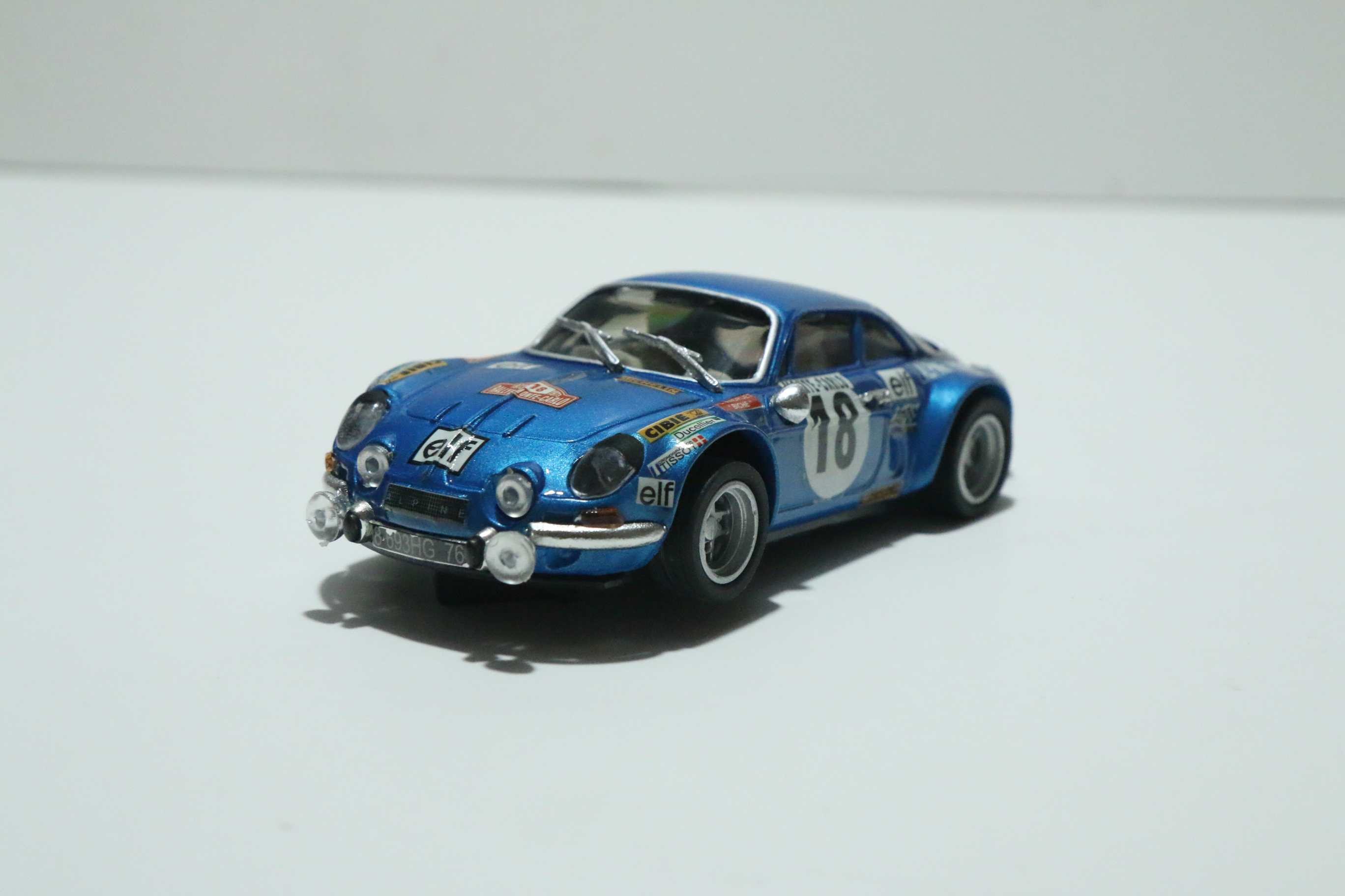 TEAMSLOT Renault Alpine Blauw No.18 nr. 10701 in OVP!