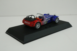 Scalextric Caterham No.27 nr C2201 in OVP. Nieuw!