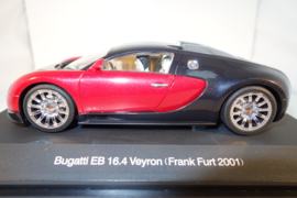 1:24  Bugatti EB 16.4 Veyron zwart/rood  nr. 14151