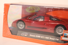 Slot-It Nissan R390 Road car 1997 nr. SICA04A in OVP. Nieuw!