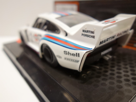 Scale-auto Porsche 935-77.   Silverstone 1977  nr. 1.  Martini Racing.  SC-9104  in OVP