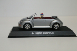 Scalextric VW New Beetle cabrio zilvergrijs nr. C2314 in OVP.