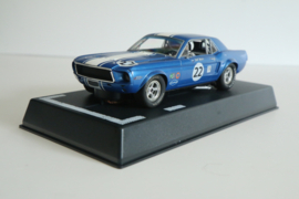 Pioneer Ford Mustang blauw No.22 nr P010 in OVP. Nieuw!