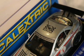 Scalextric Mercedes SLR McLaren 722GT SLN 2010 No.1.   C3119  Limitede Edition in OVP.