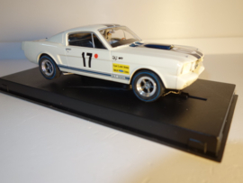 Revell Shelby GT-350R nr. 08369.  Nieuw !