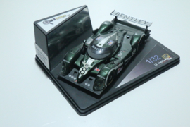 LE MANS miniatures Bentley EXP Speed 8 Le Mans 2003 nr. 132017M-GL No.8 in OVP.