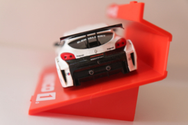 Ninco Renault Megane Trophy wit No.5 nr. 2630 NIN55010 in OVP.