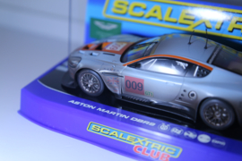 Scalextric Aston Martin DBR9 Gulf weathered versie #009 C2965 in OVP.