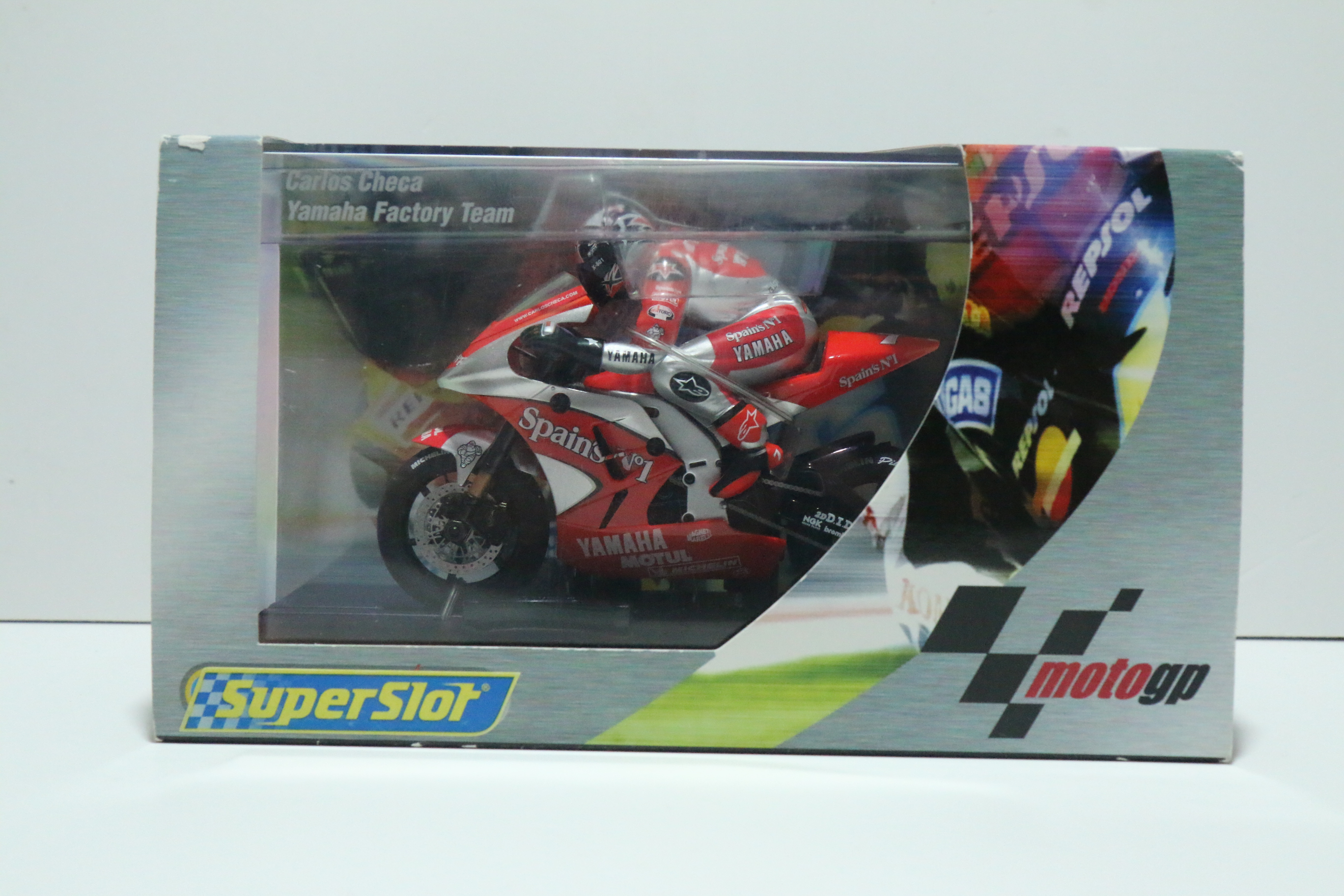 SUPERSLOT MotorGP Yamaha Carlos Checa No.7 nr. C6006 Zilver/Rood in OVP!