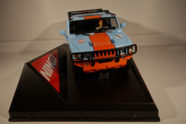 NINCO  Hummer  H2 GULF-uitvoering.  Startnr. 1      nr. 50489  in OVP.