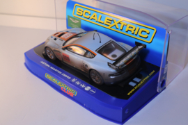 Scalextric Aston Martin DBR9 Gulf weathered versie #009 C2965 in OVP.