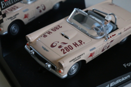 Carrera Evolution Ford Thunderbird '56 Blown Bird Limited Edition nr. 25481 in OVP.