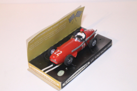Strombecker Maserati F1 Rood #22 nr. 9670/595 in OVP.