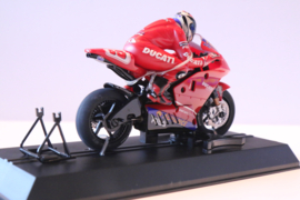 Superslot MotoGP Ducati rood No.65 nr.   H6008 in OVP.