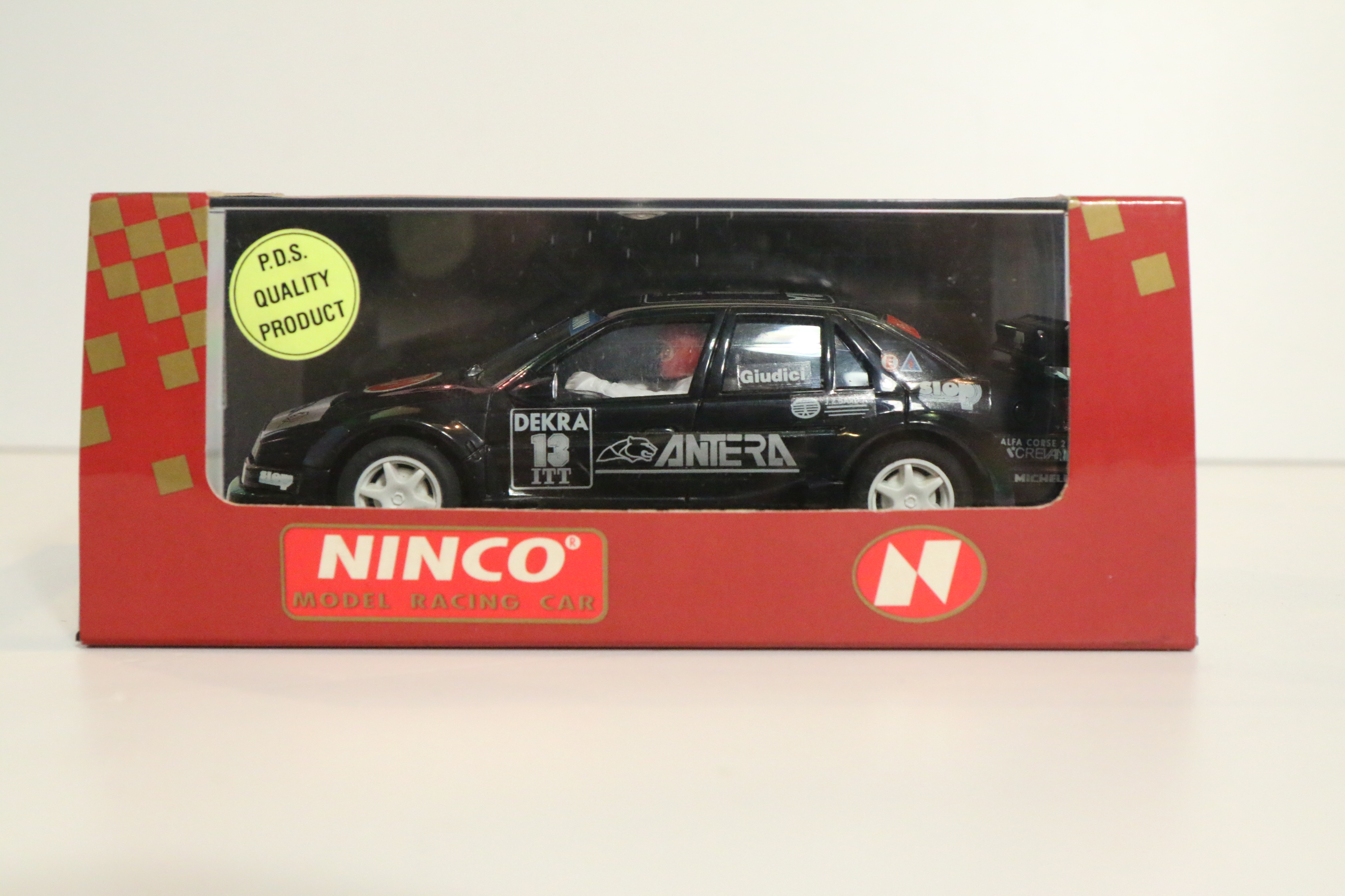 Ninco Alfa Romeo 155 V6TI Antera Zwart No.13 nr 50156 in OVP!